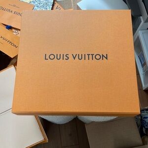 Size 14 inches length and width height 6 inches